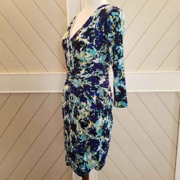 NWOT Ann Taylor Floral ruched long sleeve dress - Picture 4 of 8